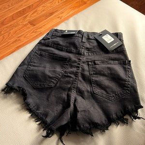 FashionNova Make Me Beg - Black Shorts